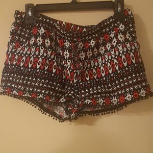 Patterned Shorts ❤️